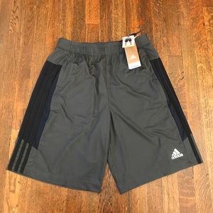 NWT adidas Men’s Areoready Active Shorts - Large